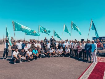 АЗИЯНЫ БАҒЫНДЫРҒАН ЖАҢААРҚАНЫҢ МАҚТАНЫШТАРЫНА ҚҰРМЕТ КӨРСЕТІЛДІ