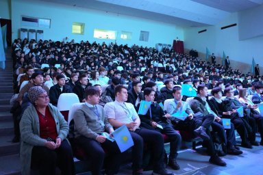 Ұлытау жастары Жаңа Конституцияны қолдайды